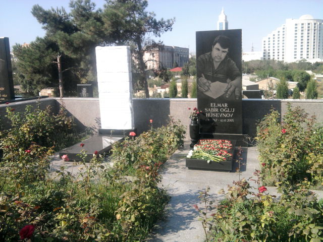 elmarla atası