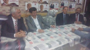 davudoğlu və yaşar tezəl