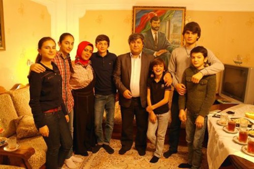 evez nemetin ailesi ile
