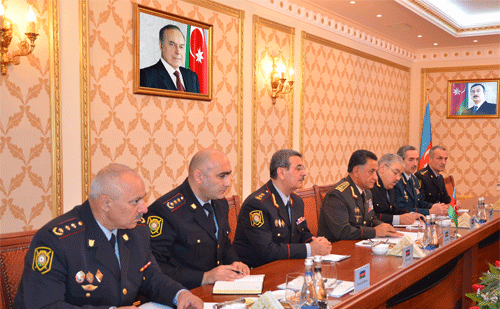 Daxili İşlər naziri Ramil Usubov