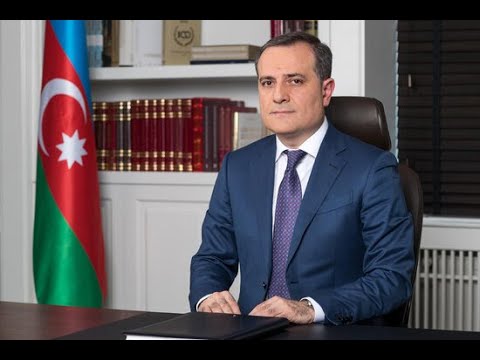 CEYHUN BAYRAMOV, NAZİRLİYİN NİYƏ İŞLƏMİR?