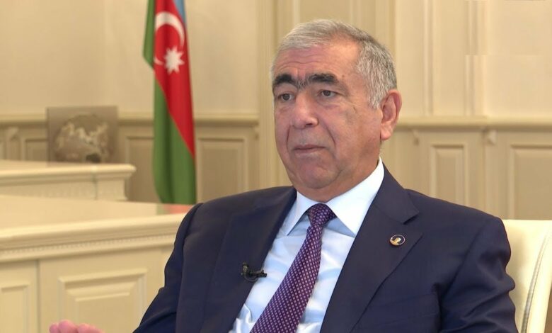SALEH MƏMMƏDOV TIXACLARI NECƏ YARADIR?