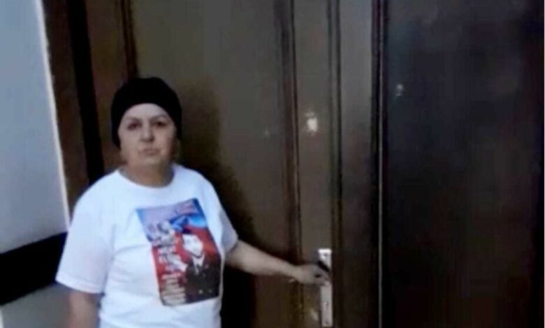 Şəhid anası: “Qapılarda qalmışam”