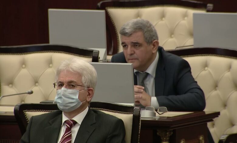 DEPUTATDAN ŞOK AÇIQLAMA: "CİDDİ VƏZİFƏLƏRDƏ NARKOMANLAR VAR!"