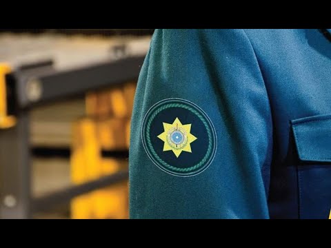 GÖMRÜKÇÜ MƏMUR ÖZÜNÜ NİYƏ ASDI?