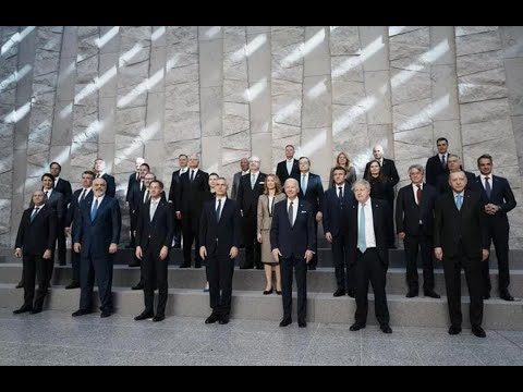 NATO ZİRVƏSİ BAŞLADI: KİM ÖZÜNÜ NECƏ APARDI?