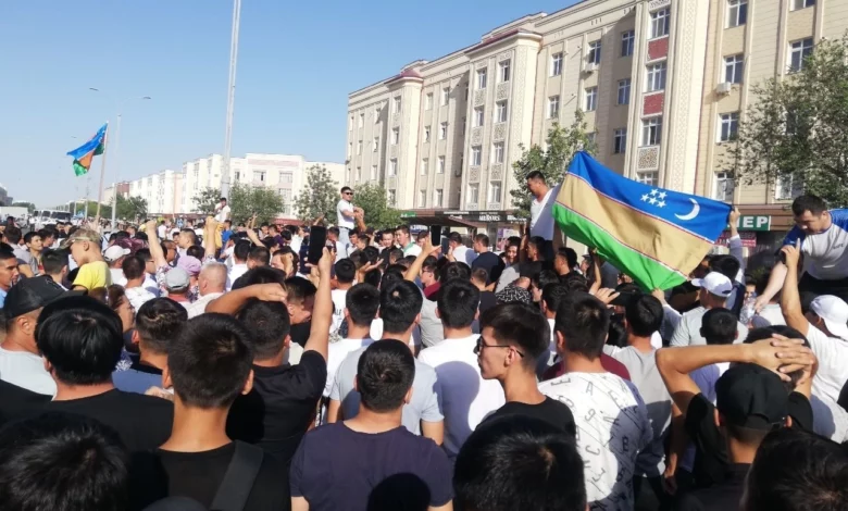 Özbəkistanda yeni Konstitusiya layihəsi etirazlara səbəb olub