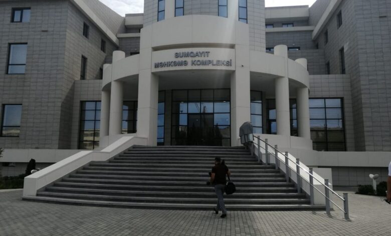 Şamaxı sakini qapını gec açdığına görə arvadını döyüb öldürdüyünü deyir