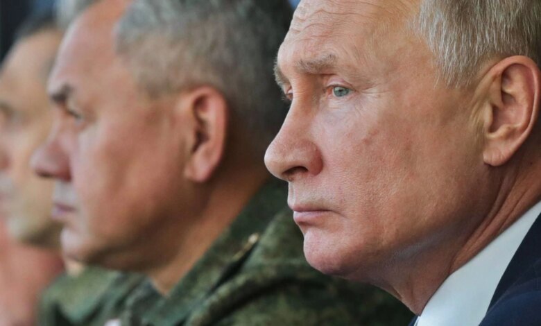 Şoyqu Putinə 'LNR-nin azad edilməsi haqqında' məruzə edib