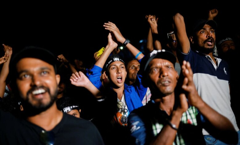 Şri-Lanka prezidenti rəsmən istefa verib