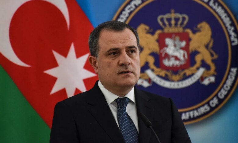 Ceyhun Bayramov Ankaraya gedib