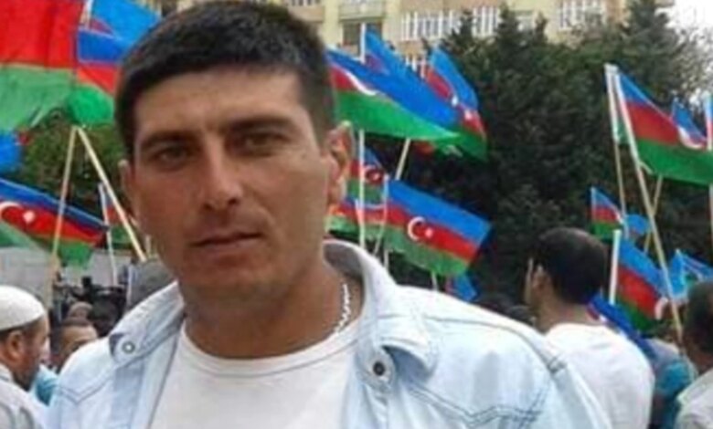 Cəbhəçinin atası polisə aparıldığını deyir