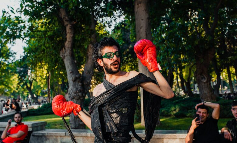 Elmin Bədəlov: “Teatr azadlıq deməkdir”