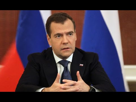 MEDVEDYEV ESTONYAYA NİYƏ "ESTON XALA" DEDİ?!
