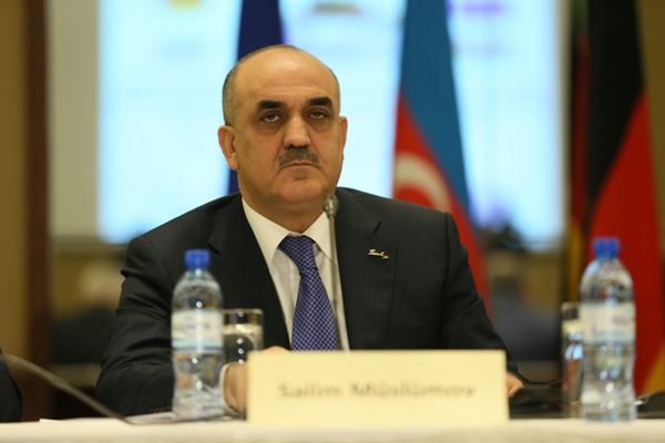 Səlim Müslümov məhkəməsinin qapalı keçirilməsini istəyir