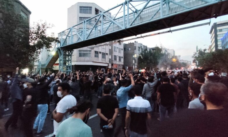 İranda etiraz aksiyaları: 76 nəfərin öldüyü bildirilir