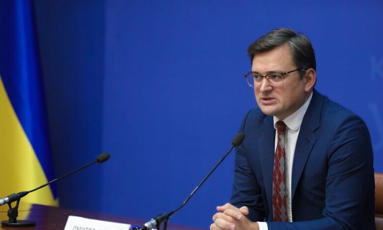 Kuleba: “Putin açıq şəkildə Ukraynaya qarşı cinayətini etiraf etdi”