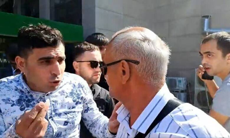 Səfərbərliklə orduya gedənlər aksiya keçirib