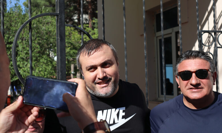 Vəkil Elçin Sadıqov ev dustaqlığına buraxıldı