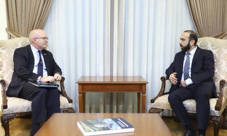 Yerevanda yenidən Qarabağ müzakirəsi