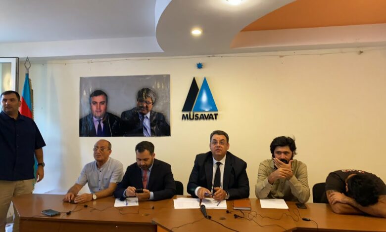 Əvəz Zeynallı və Elçin Sadıqovun müdafiəsilə bağlı tədbir
