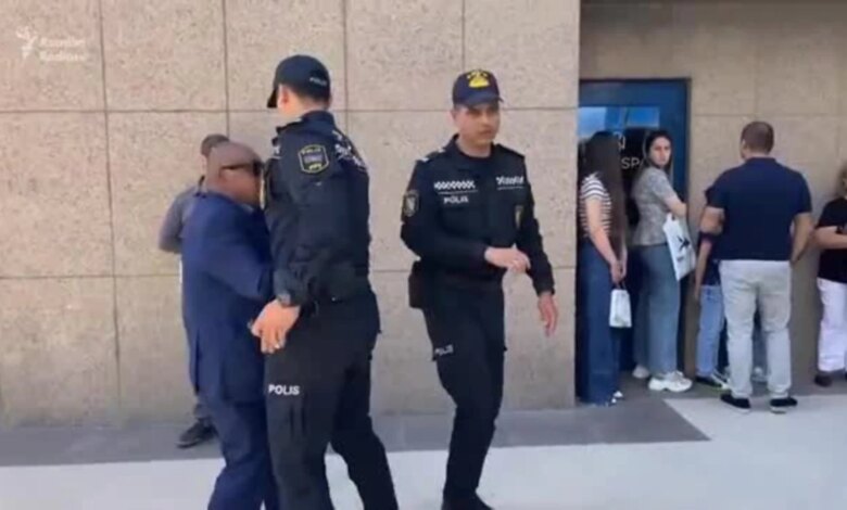 Almaniyadan gələn Anar Əliyevin həbsdə aclıq aksiyası keçirdiyi deyilir
