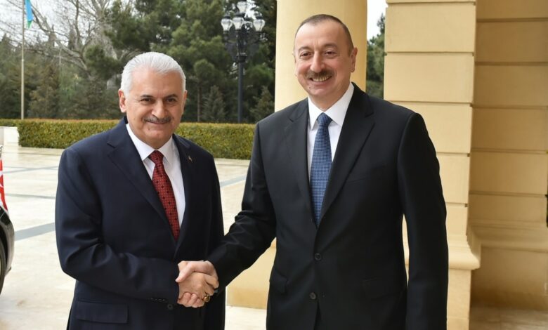 Binəli Yıldırım Azərbaycanda qəzaya düşüb