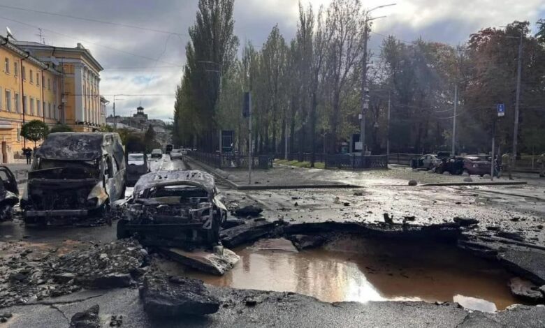 Rusiya Kiyevi raket atəşinə tutub: ölən və yaralananların olduğu bildirilir