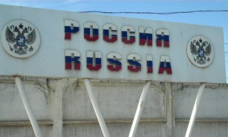 Rusiyaya keçmək istəyən yük avtomobillərinin uzun növbəsi yaranıb