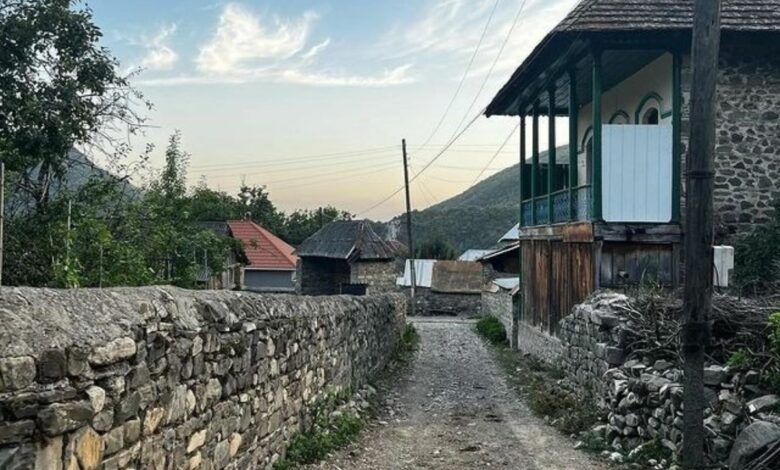 Baş Daşağıl kəndinin daşa dirənən qaz problemi