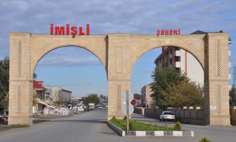 “Bayram günləri İmişli müəllimləri məcburi təlimə aparılıb”