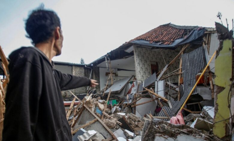 İndoneziyada zəlzələdə azı 162 nəfər ölüb
