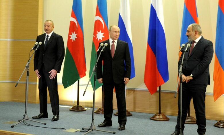 Kreml ilin sonunadək Putin-Əliyev-Paşinyan görüşünü istisna etmir
