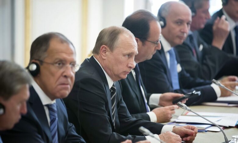 Lavrov Putinin Qərbin hədəfində olduğunu açıqladı