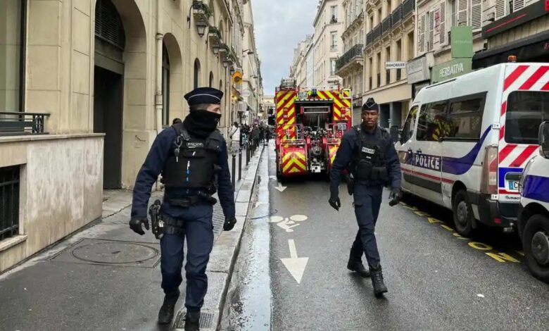 Parisdə atışma: ölən və yaralananlar var