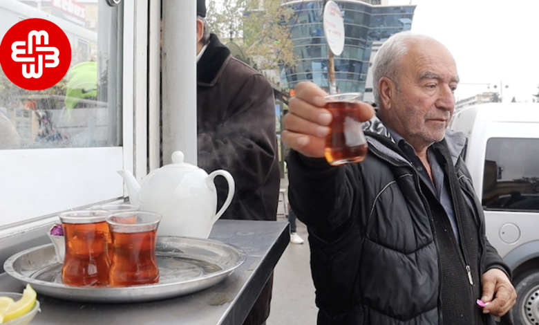 Təqaüdçü: “Deputatlar, nazirlər 300 manatla yaşaya bilərmi?”