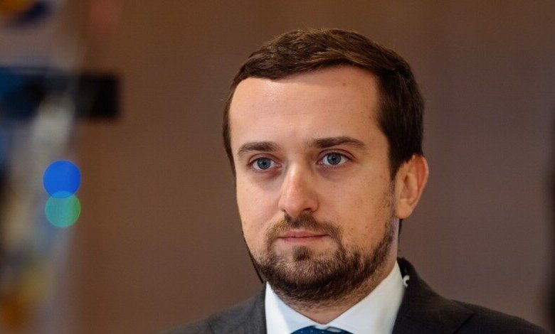 Kirilo Timoşenko istefa ərizəsini Zelenskiyə təqdim edib