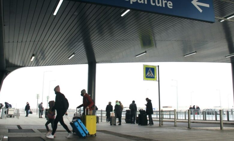 Pulkovo aeroportu bu səhər bütün uçuşları dayandırıb