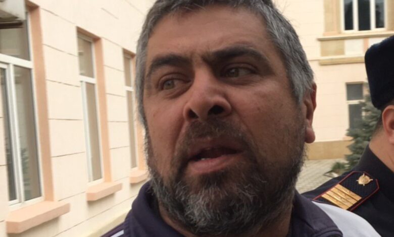 Cəbhəçinin həbsdə 20 kiloqram çəki itirdiyi deyilir