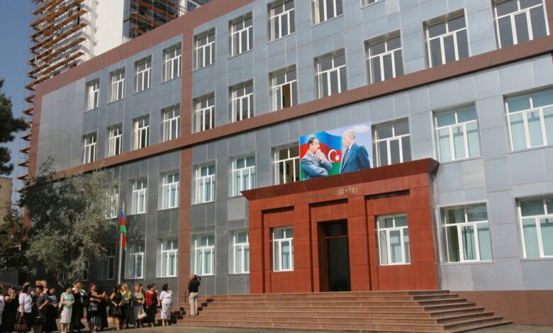 20 saylı məktəbdə 6 şagirdin zəhərləndiyi bildirilir