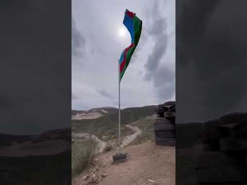 Həkəri çayı üzərindəki körpünün yaxınlığından şərti Azərbaycan-Ermənistan sərhədindən görüntü