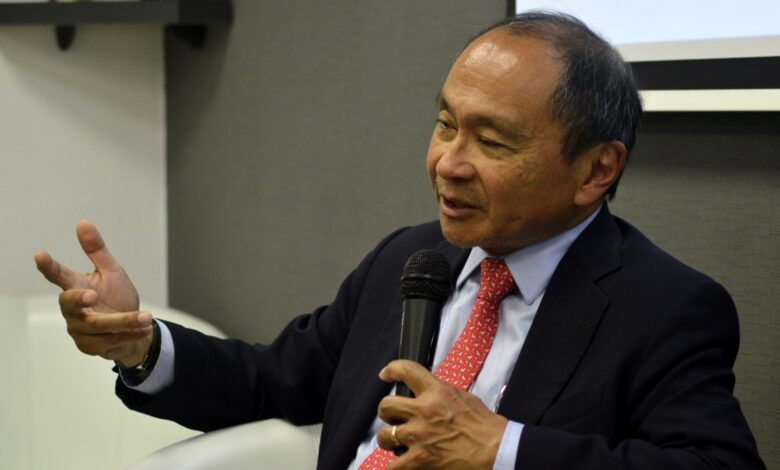 Frençis Fukuyama: Krımın itirilməsini Putin çətin yaşayacaq