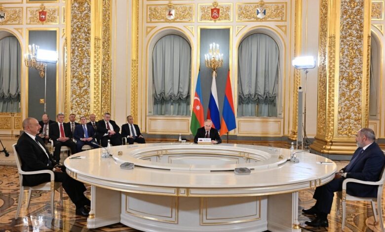 Ölkə başçılarının Moskva görüşü: “Putinin qarşısında vahid mövqe sərgilədilər”