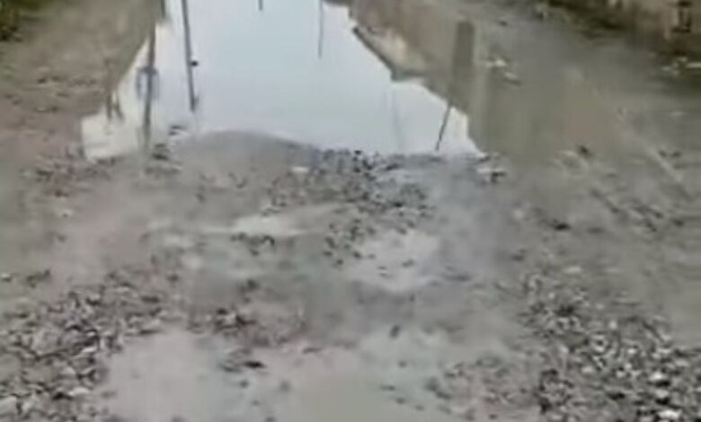 Qışda palçıqdan, yayda tozdan keçilməz olan Füzuli küçəsi
