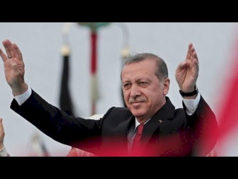 "ƏRDOĞAN İQTİDAR OLARAQ 30 İLDİR NƏ EDİRDİ Kİ, İNDİ VƏDLƏR VERİR?"