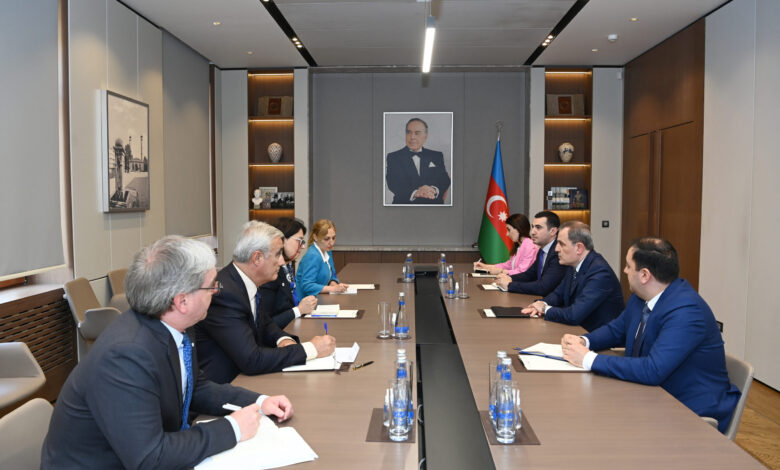 Bakı Qarabağdakı ermənilərə tibbi məqsədlər üçün dəhliz açmağa hazır olduğunu deyir