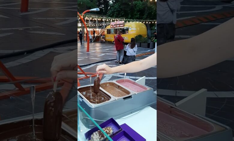 M MAGİC İCE CREAM BAKIDA FƏVVARƏLƏR MEYDANINDA