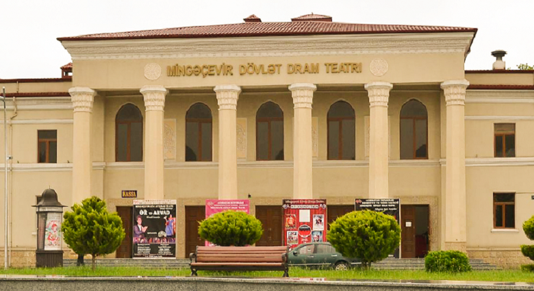 Teatr əməkdaşı: “Bunu göndəriblər ki, ölü canları dirilt, bu gəlib diri canları öldürür”