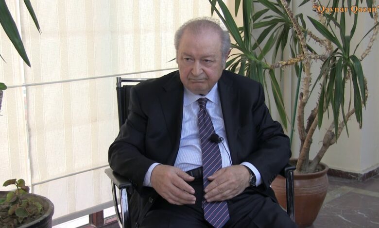 Əvəz Zeynallı ilə "Qaynar Qazan"da Azərbaycanın ilk prezidenti Ayaz Mütəllibov (II hissə)#052