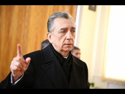"ELDAR ƏZİZOV, KİMSƏN SƏN?"